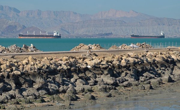 伊朗议长：霍尔木兹海峡不会恢复到战前状态